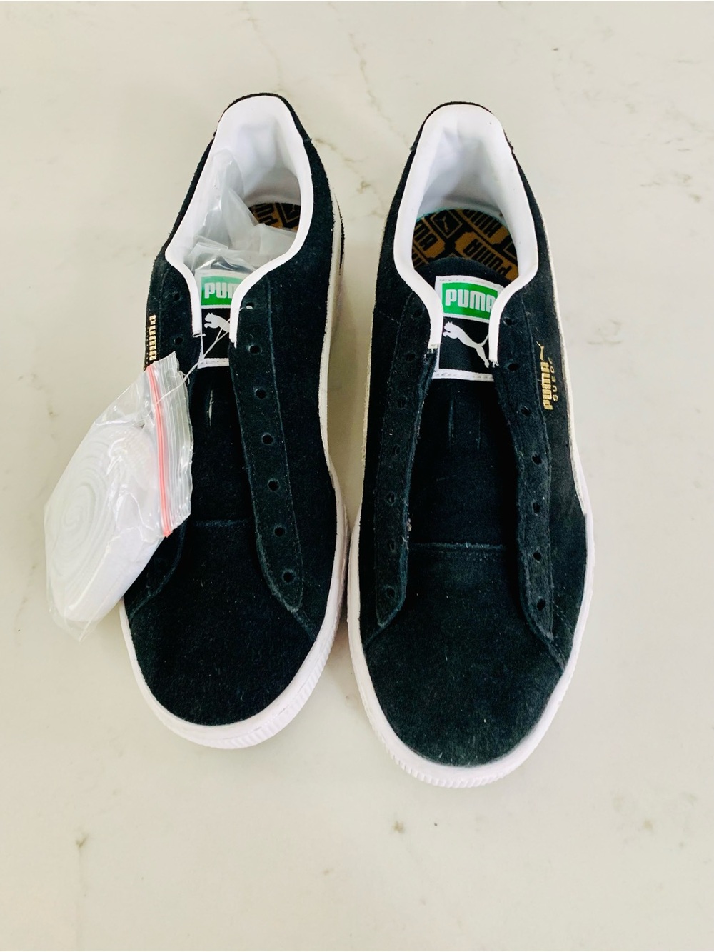 Puma Suede Classic XXI Black & White Low Top Sneakers